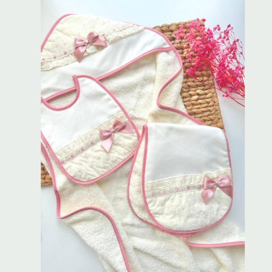 SET DE TOALALS Y BABEROS PERLA ROSA EMPOLVADO
