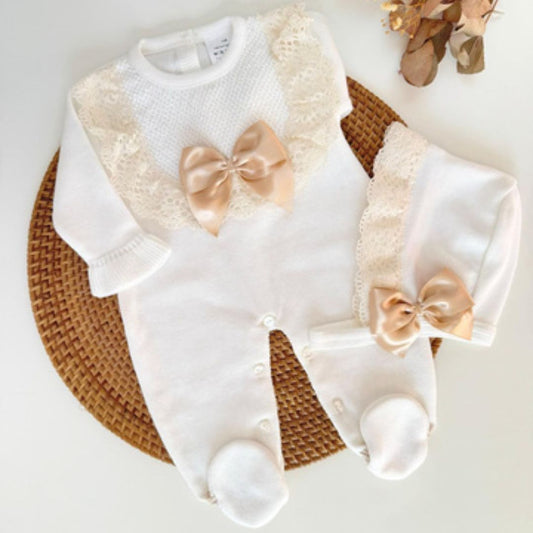 PRIMERA PUESTA SALMA PERLA CAMEL