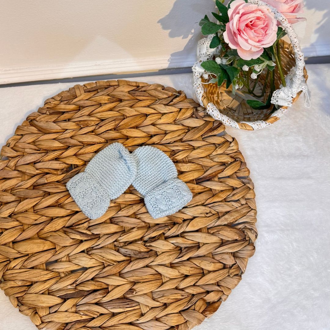 Manoplas tejidas Azul bebé