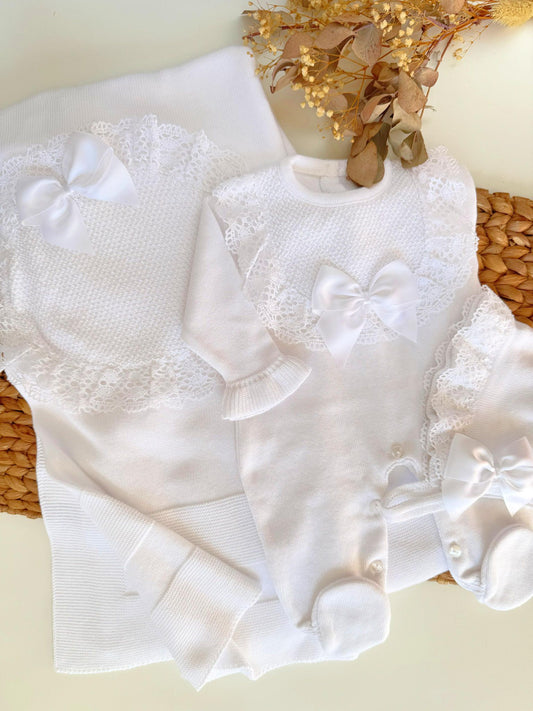 PRIMERA PUESTA SALMA BLANCO